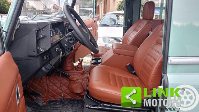 LAND ROVER Defender 90 2.5 Tdi 300 Heritage Style (ASI)