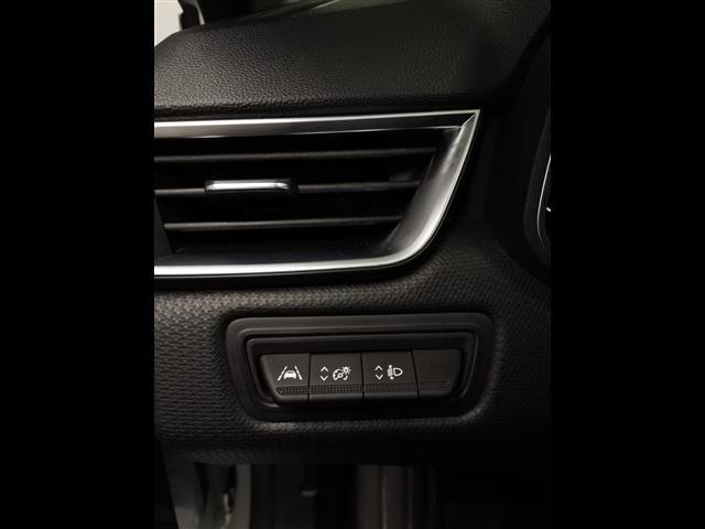 RENAULT Clio 5 Porte 1.6 E-TECH Hybrid 140cv Zen Auto