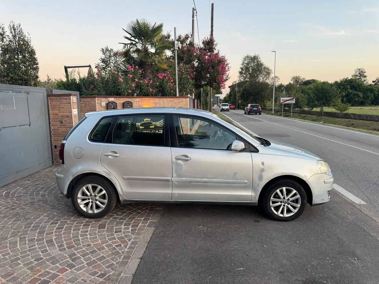 Volkswagen Polo 1.4/80CV 16V 5p. Comfort. BiFuel G