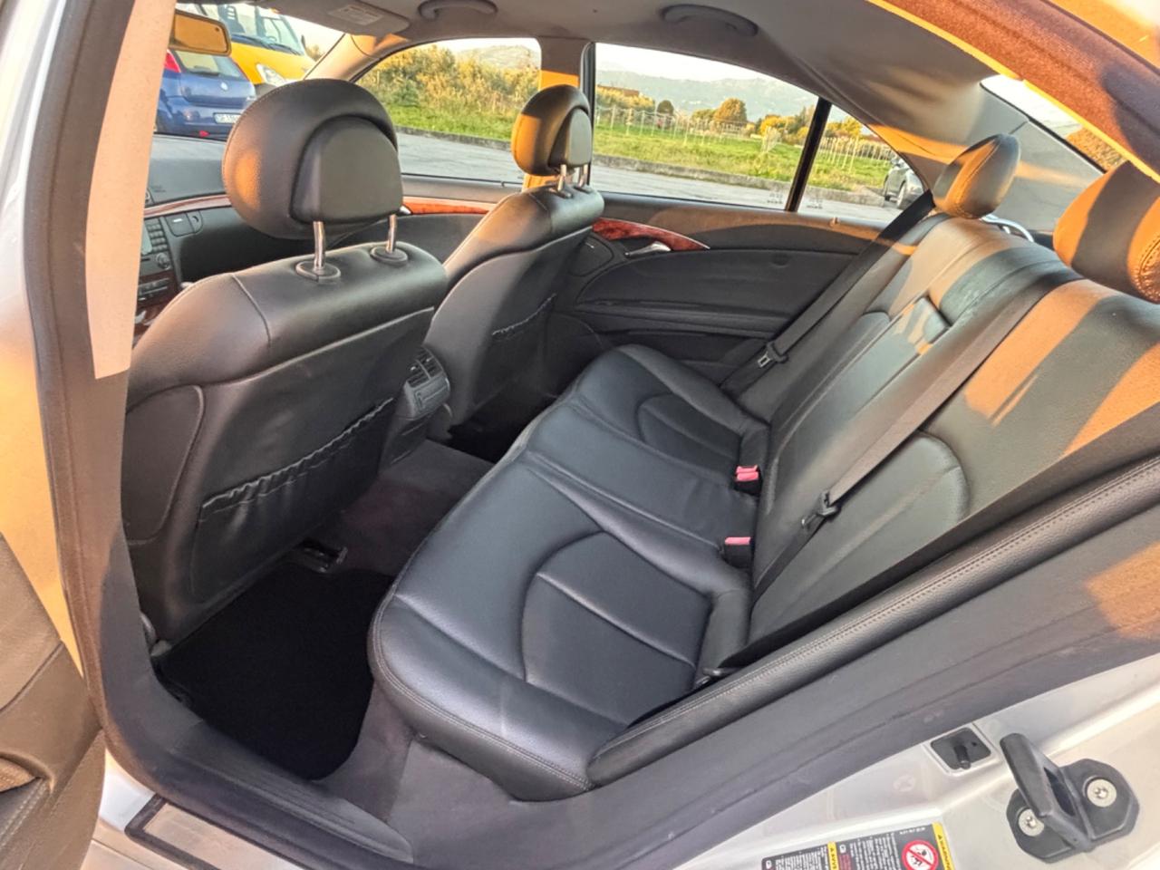 Mercedes-benz E 220 CDI cat Elegance