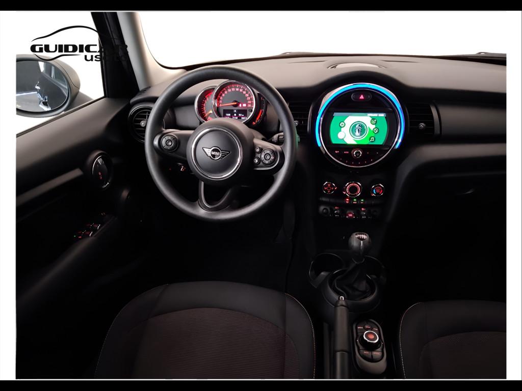 MINI Mini IV F55 2018 5p - Mini 5p 1.5 One Baker Street 75cv