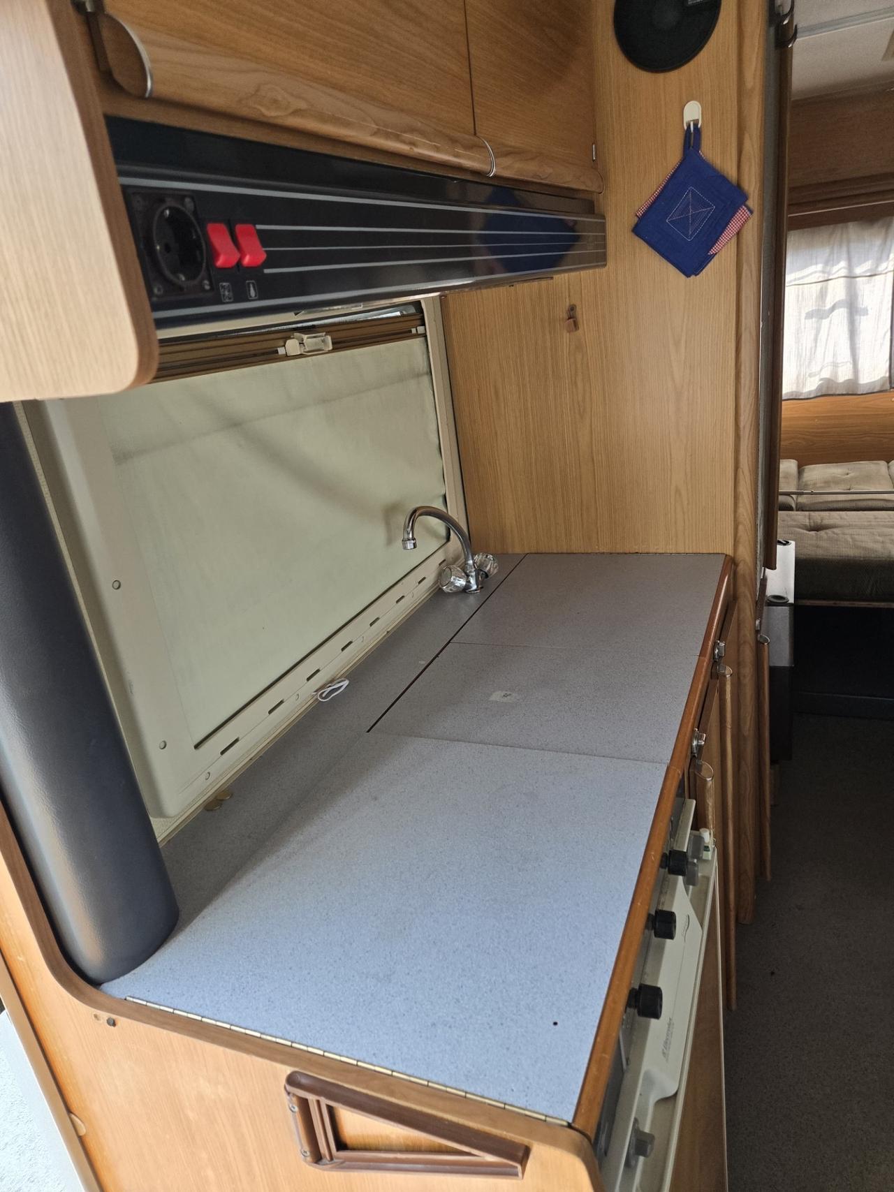 IVECO Laika LASERHOME 67 MAXI 2.5 TURBO