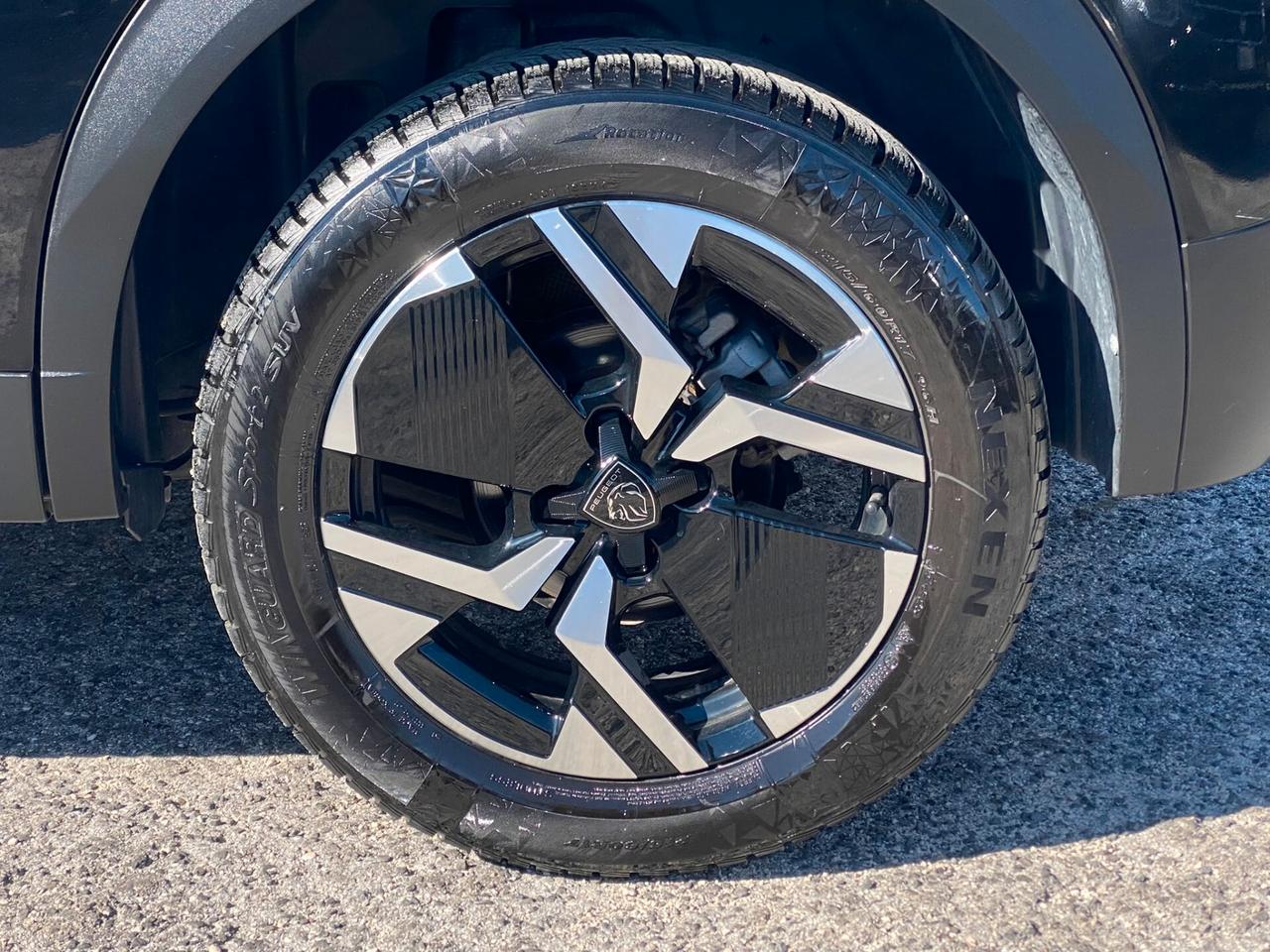 Peugeot 2008 PureTech 130 S&S EAT8 Allure CAMBIO AUTOMATICO