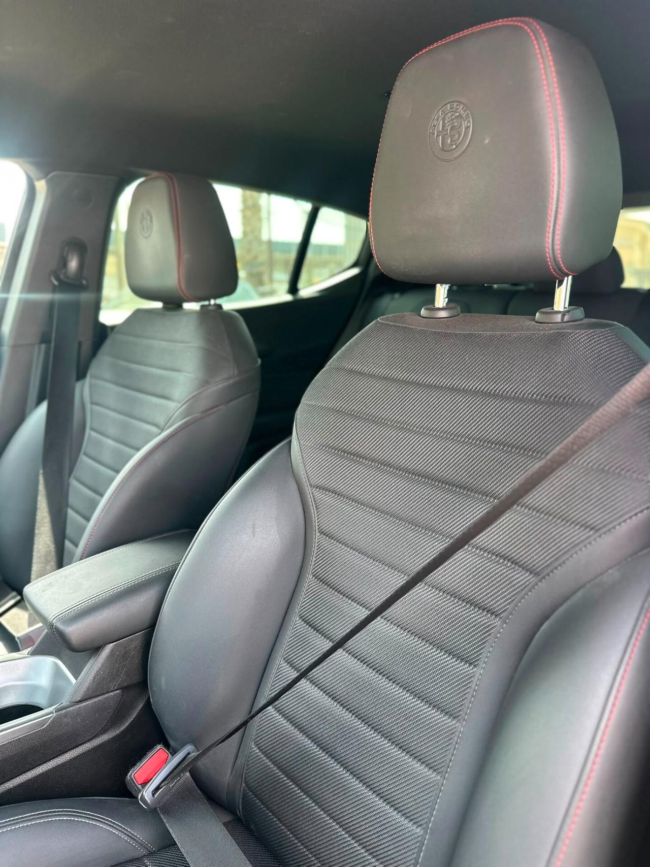Alfa Romeo Tonale 1.5 130 CV MHEV TCT7 Sprint