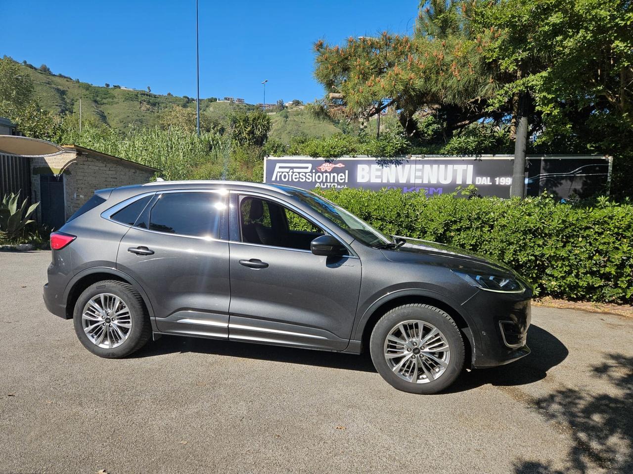 Ford Kuga 2.5 Full Hybrid 190 CV CVT AWD Vignale