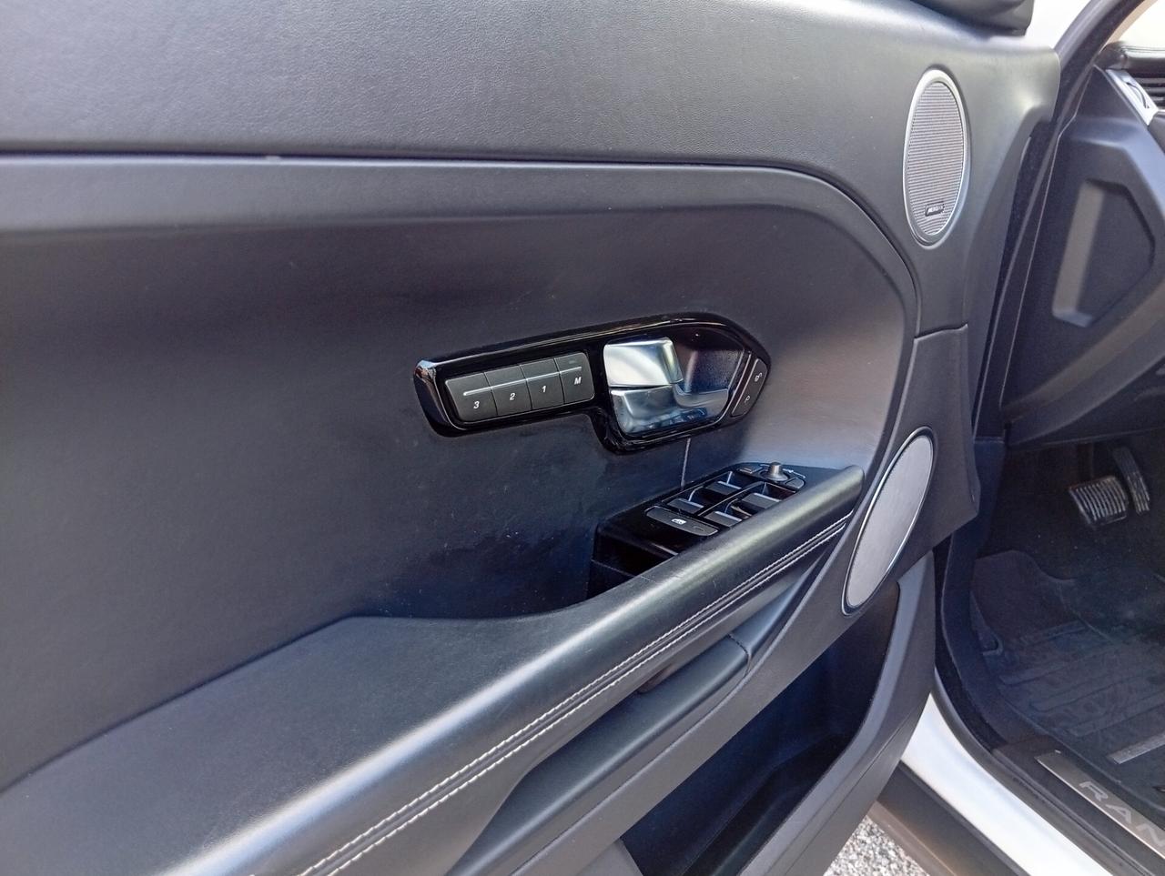 Land Rover Range Evoque 2.2 TD4 5p. Dynamic