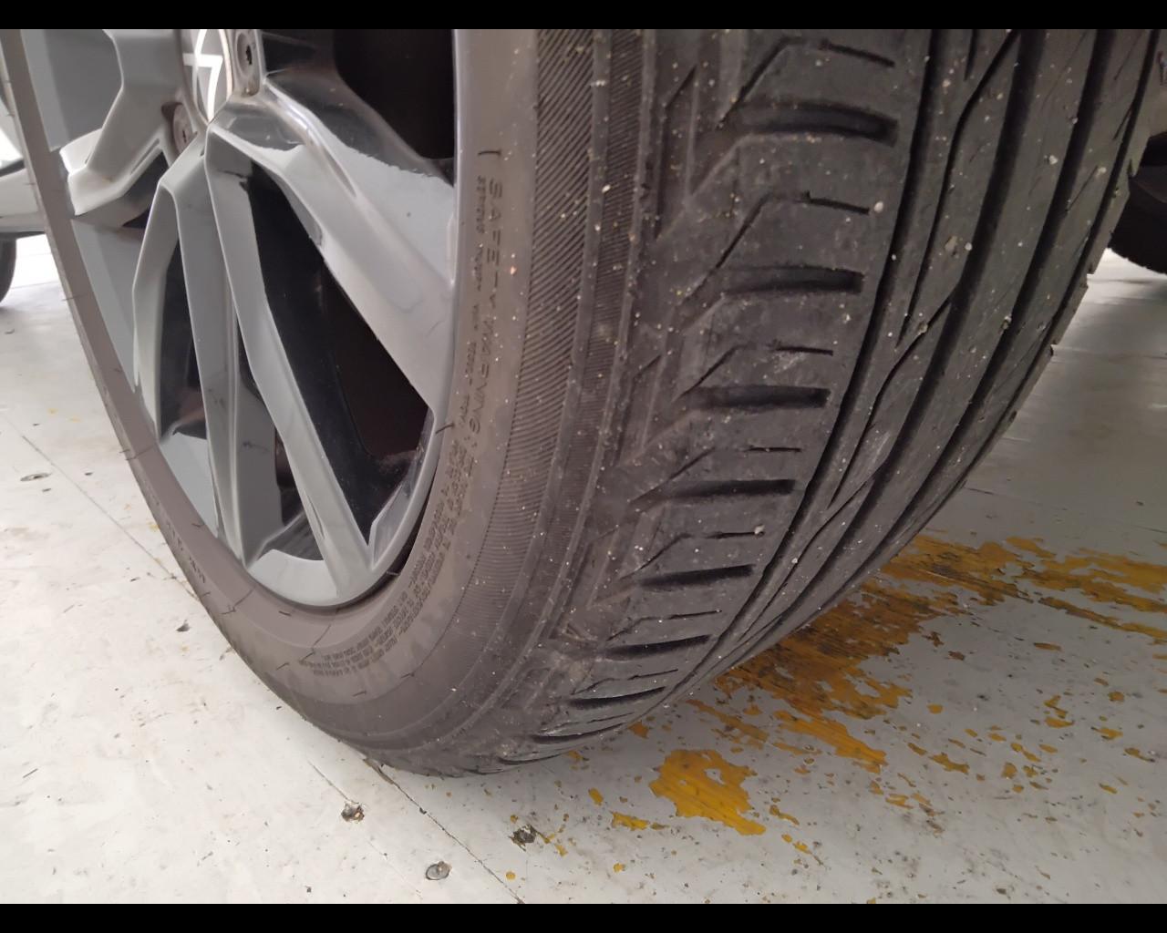 VOLKSWAGEN T-Roc 2022 - T-Roc 1.5 tsi R-Line dsg