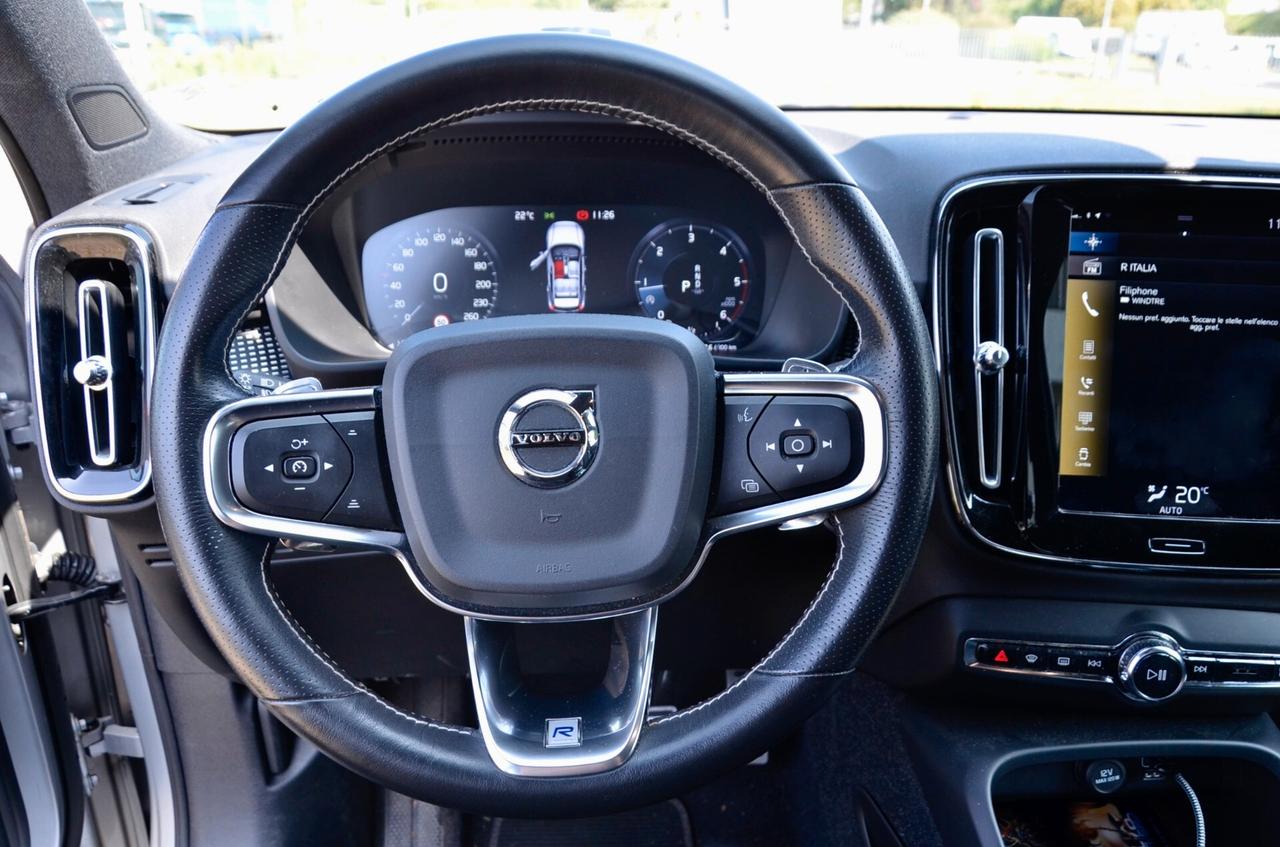 VOLVO XC40 2.0 d4 R-DESIGN AWD 190cv GEARTRONIC, EURO 6D, UFF ITALIANA, SERVICE DIMOSTRABILI, FULL LED, RETROCAMERA, APPLE ANDROID, PERMUTE