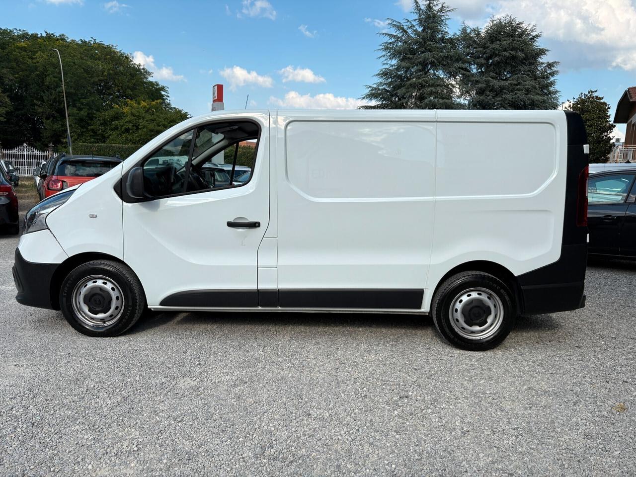 Renault Trafic 2.0 DCI -Unico Proprietario-Iva inclusa.
