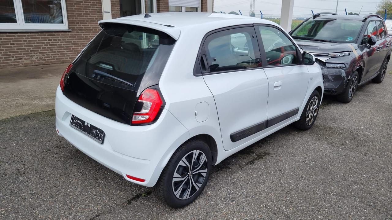 Renault Twingo SCe 65 CV Signature