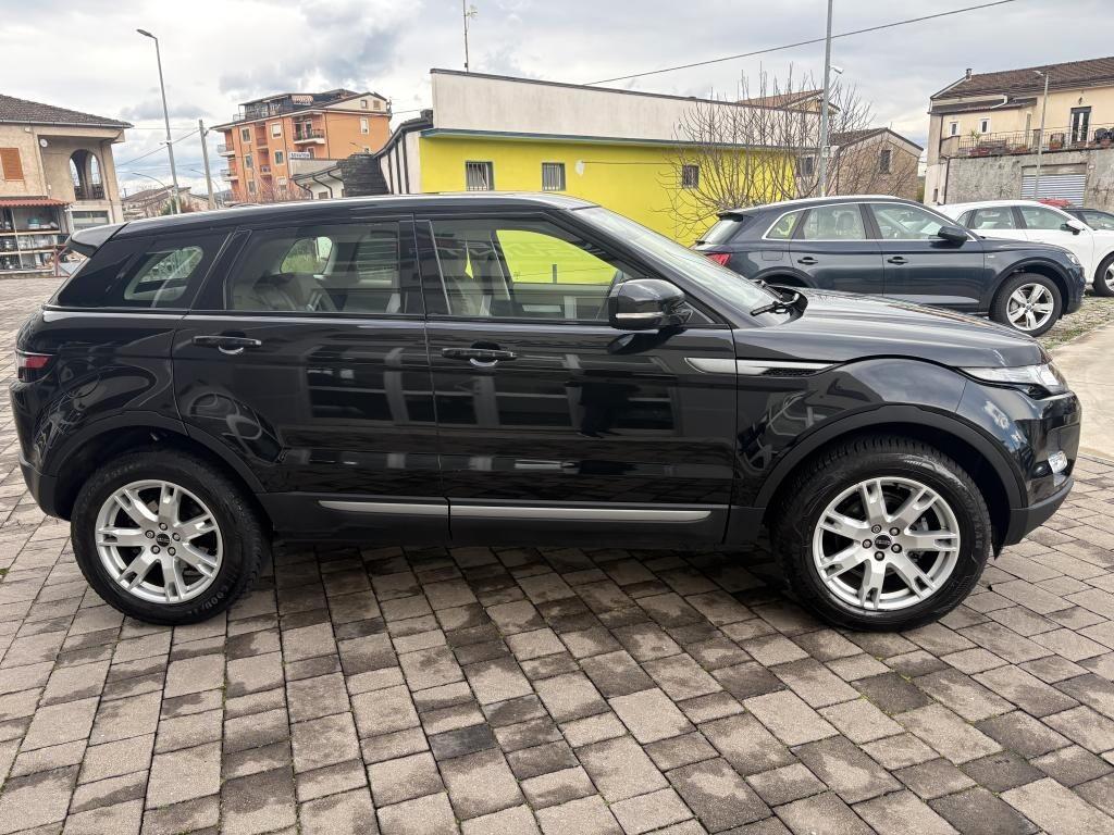 Land Rover Range Evoque 2.2 TD4 150cv 5p. Pure Tech Pack