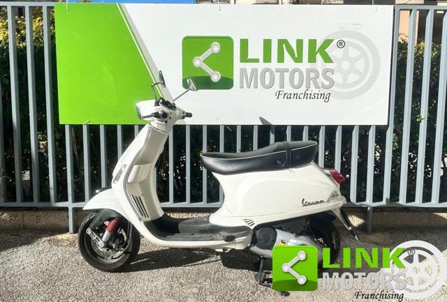 VESPA S 125 .