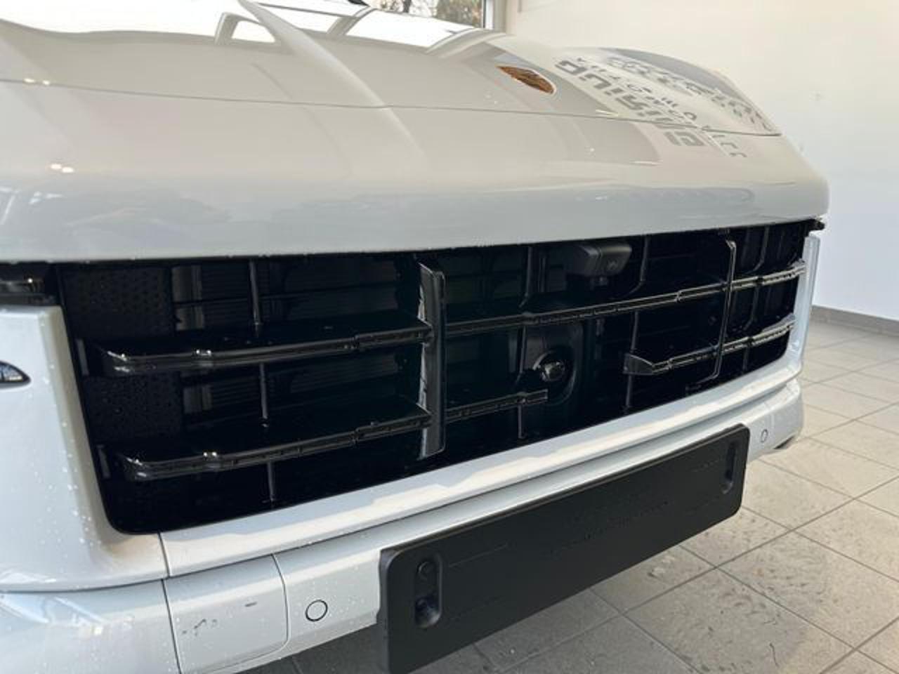 PORSCHE Cayenne Coupé 3.0 V6*Matrix-Bose-Ordinabile*