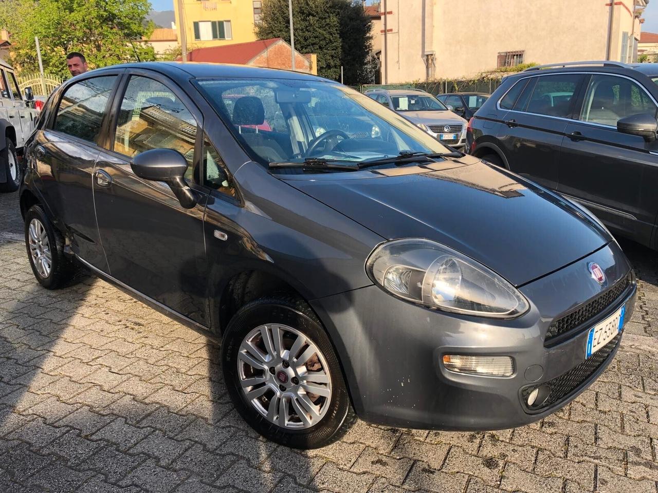 Fiat Punto 1.4 8V 5 porte Natural Power Street X NEOPATENTATO UNICO PROPRIETARIO CON GARANZIA EUROPEA 12 MESI ESTENDIBILE FINO A 36 MESI!!!