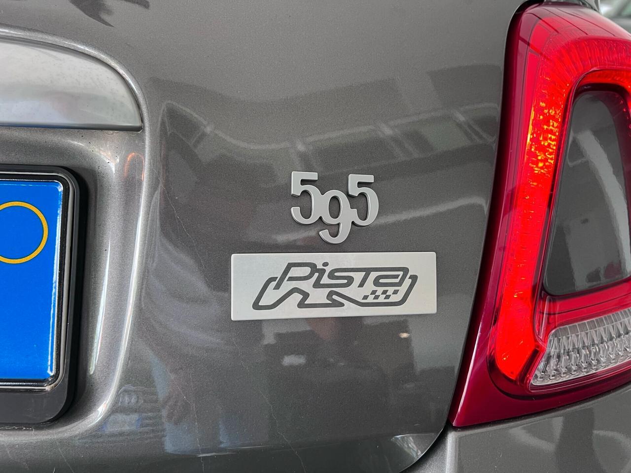 Abarth 595 1.4 Turbo T-Jet 160 CV Pista