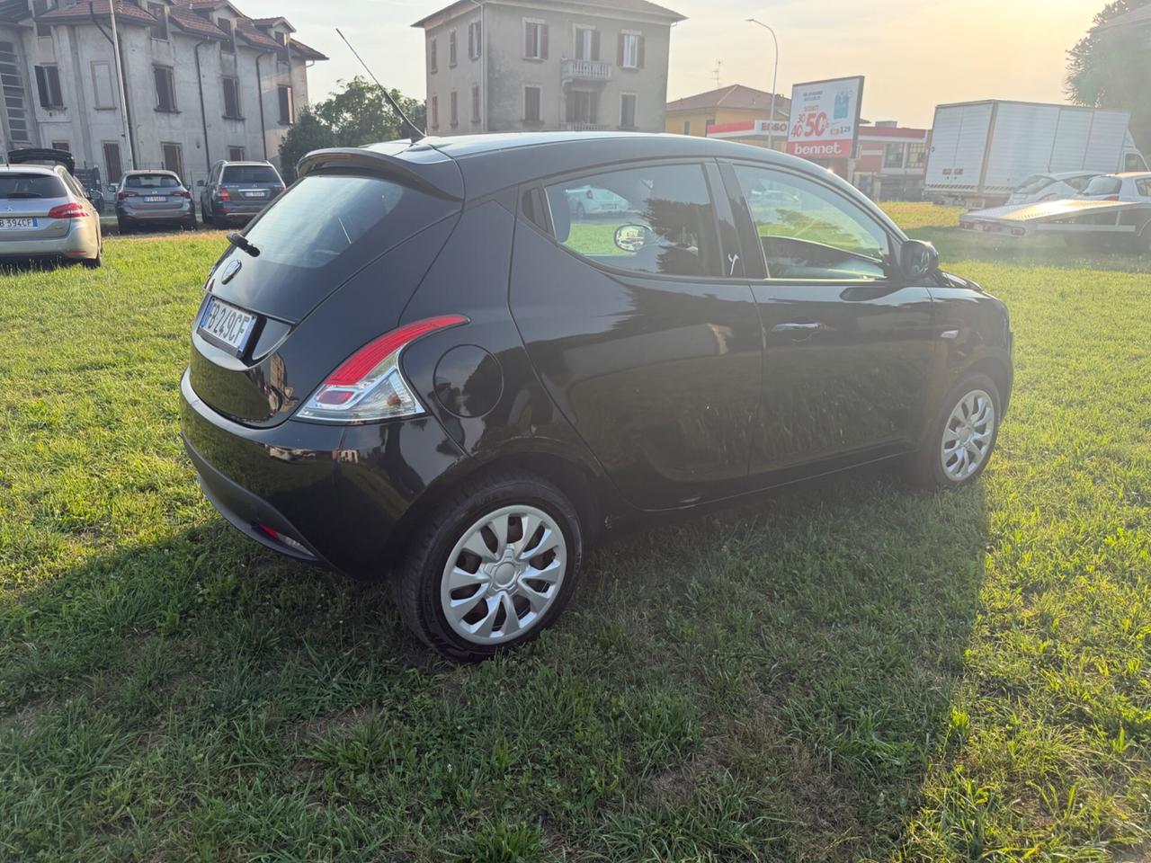 Lancia Ypsilon 1.2 69 CV 5 porte Elle