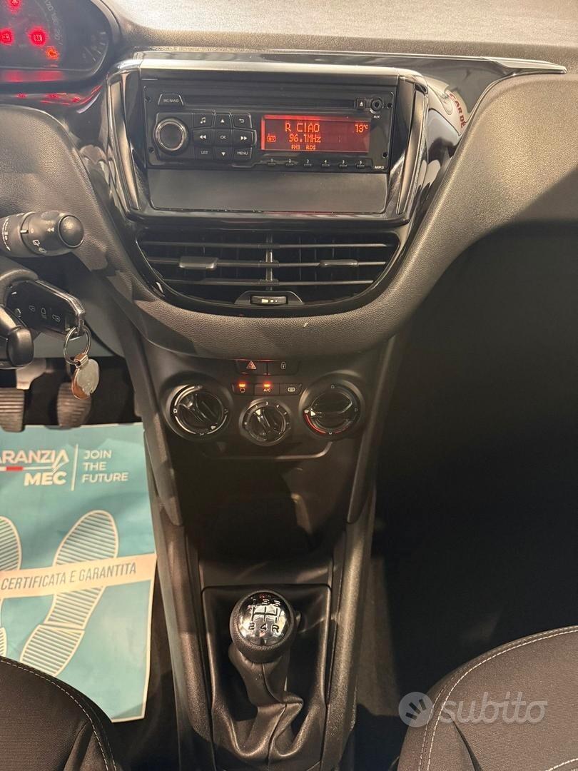 PEUGEOT 208 - 2014 - 117000 KM - BENZINA -NEOPATENTATI