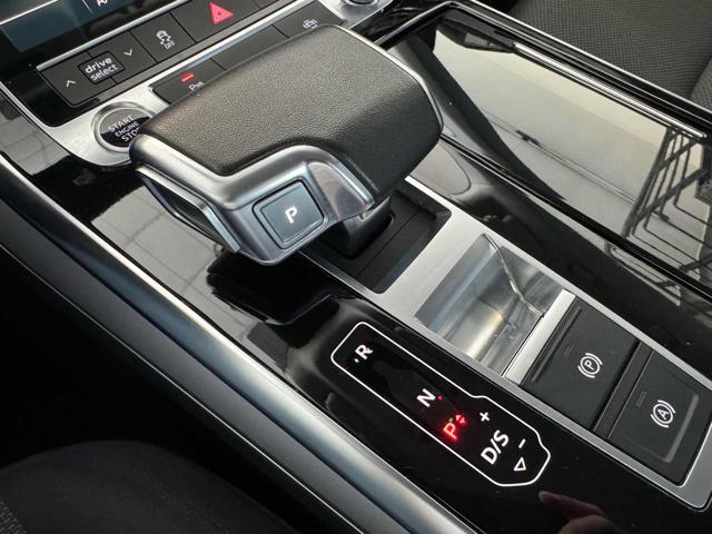 AUDI Q8 45 TDI quattro tiptronic