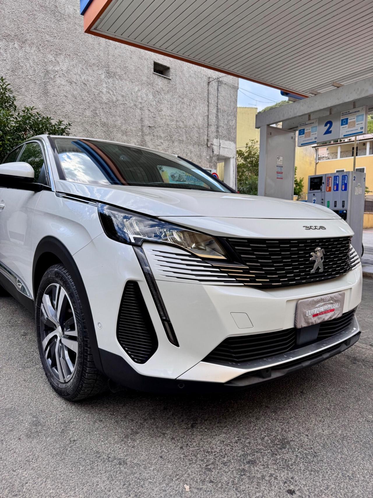 Peugeot 3008 BlueHDi 130 S&S EAT8 Allure