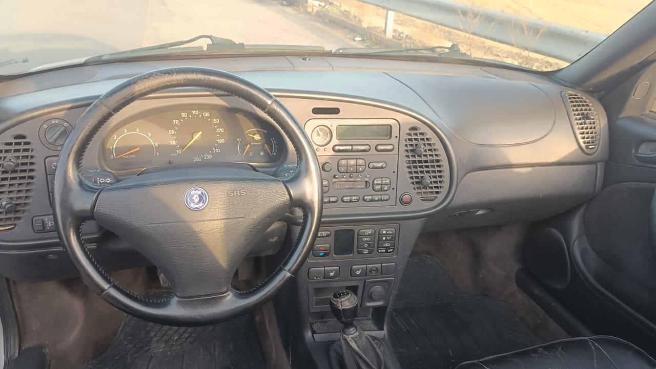 Saab 900 2.0i turbo 16V cat Cabriolet SE
