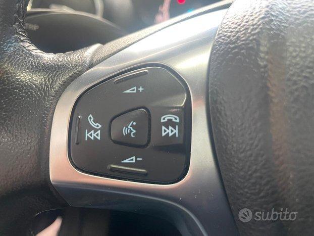 Ford Fiesta 1.4 5p. Bz.- GPL Titanium