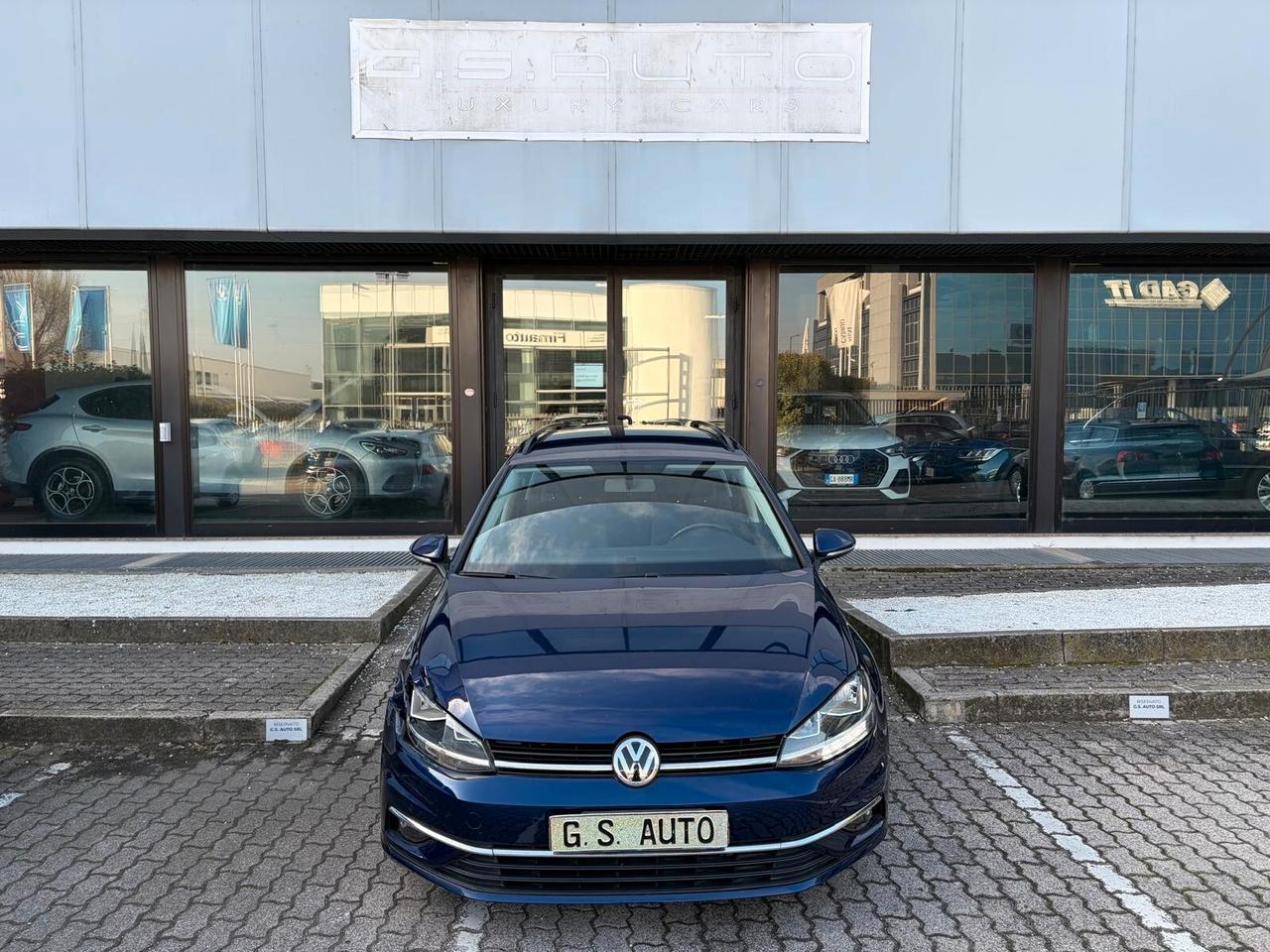 Volkswagen Golf Variant 1.6 tdi 115cv DANNEGGIATA