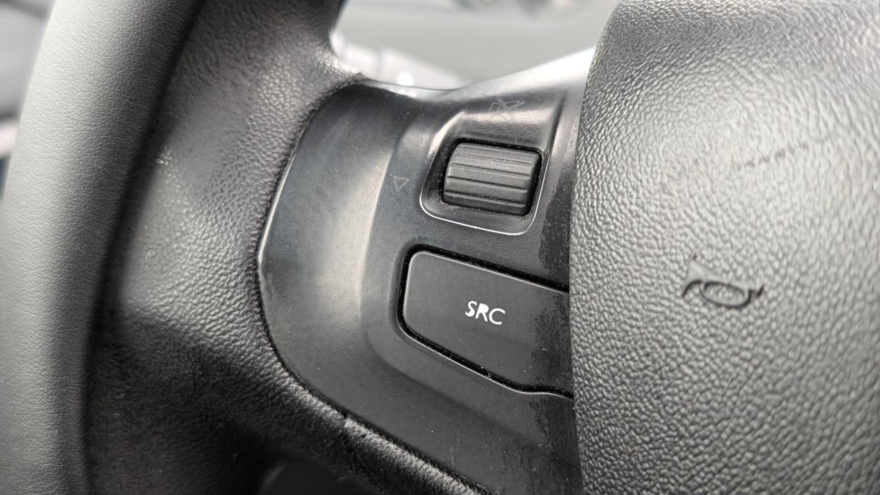 Peugeot 208 1.4 HDi 68 CV 5 porte Allure