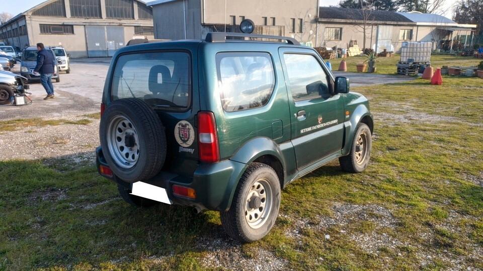 Suzuki Jimny 1.5 DDiS 4WD JLX