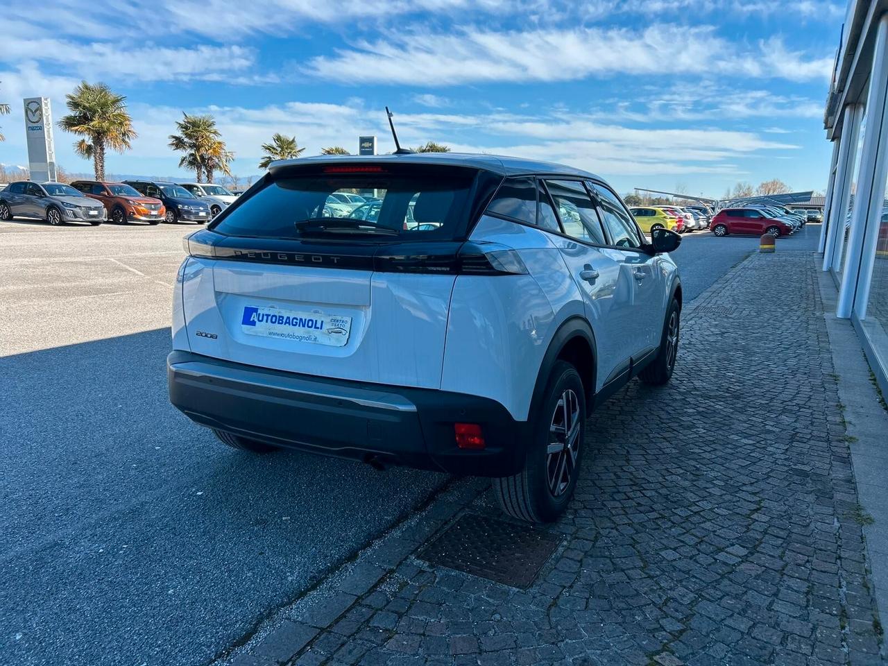 Peugeot 2008 ACTIVE PureTech 100 6mt KM 0