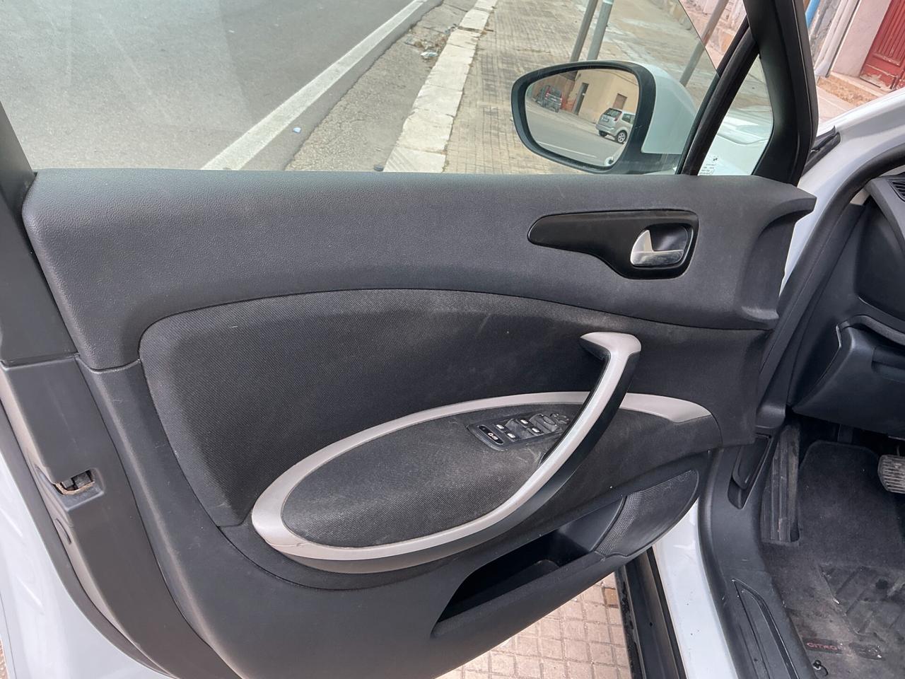 Citroen C5 1.6 e-HDi 110 airdream CMP-6 Seduction