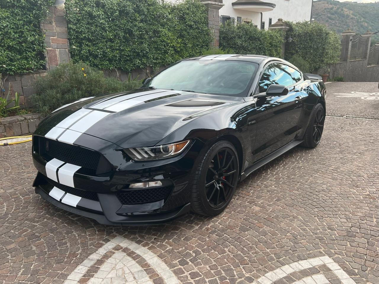 Ford Mustang SHELBY GT 350 5.2 533CV