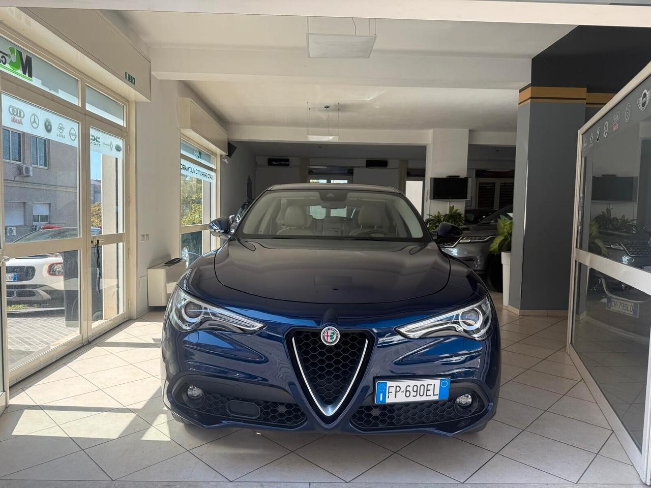 Alfa Romeo Stelvio 2.2 Turbodiesel 210 CV AT8 Q4 Super