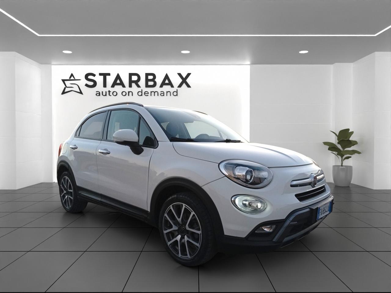 Fiat 500X 1.6 MultiJet 120 CV Cross xenon keyless Navi Blockshaft