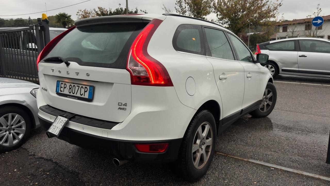 Volvo V60 D4 AWD Geartronic Summum
