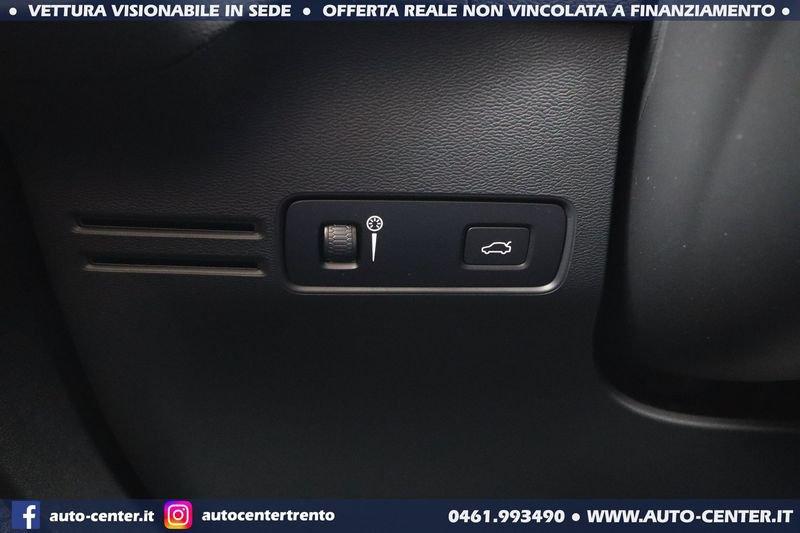 Volvo XC40 T2 Aut. Essential 1.5 129CV