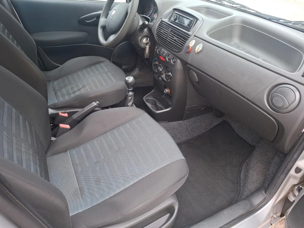 Fiat Punto Classic 1.2 5 porte Active GPL