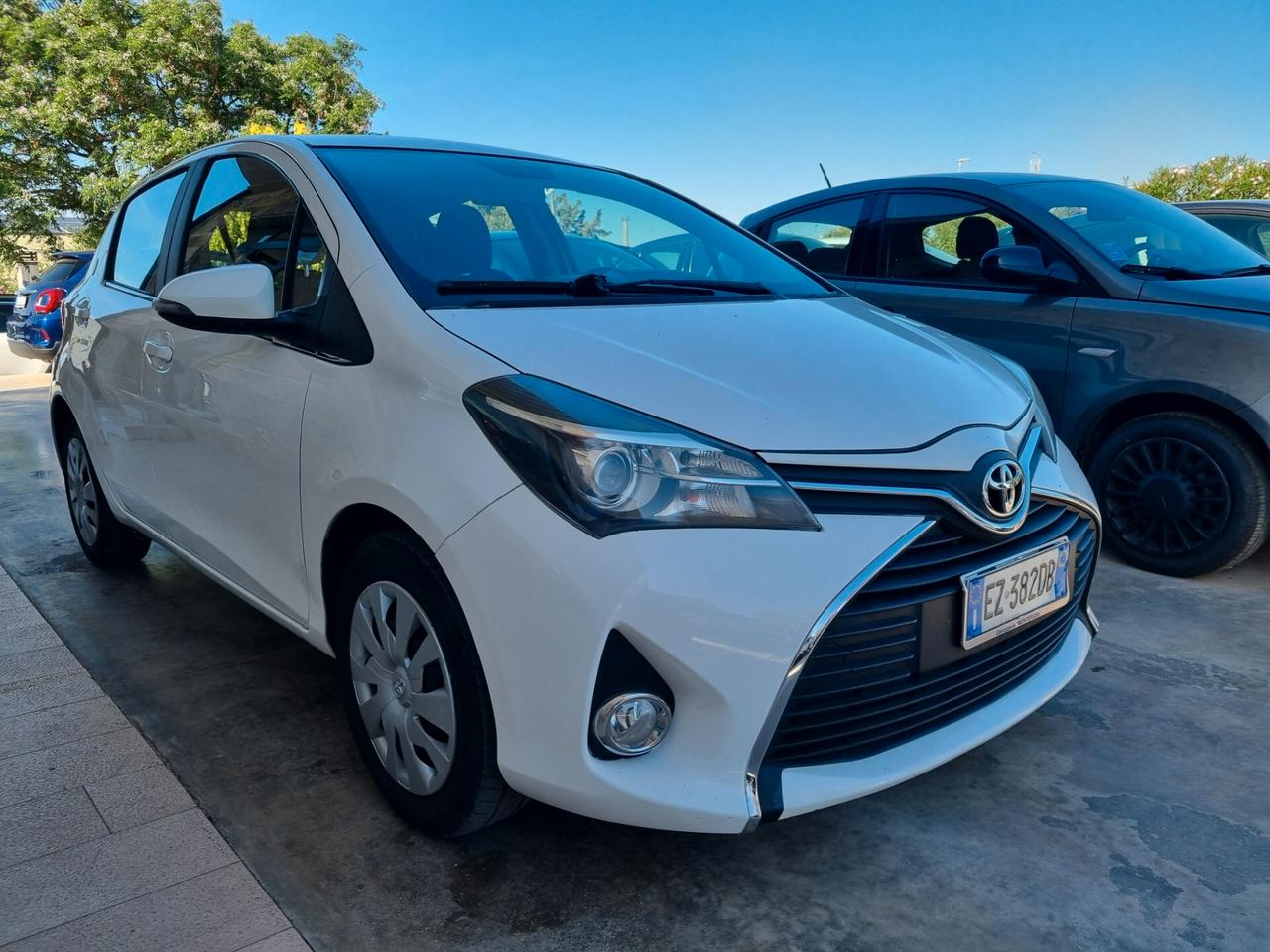 Toyota Yaris 1.0 5 porte Lounge
