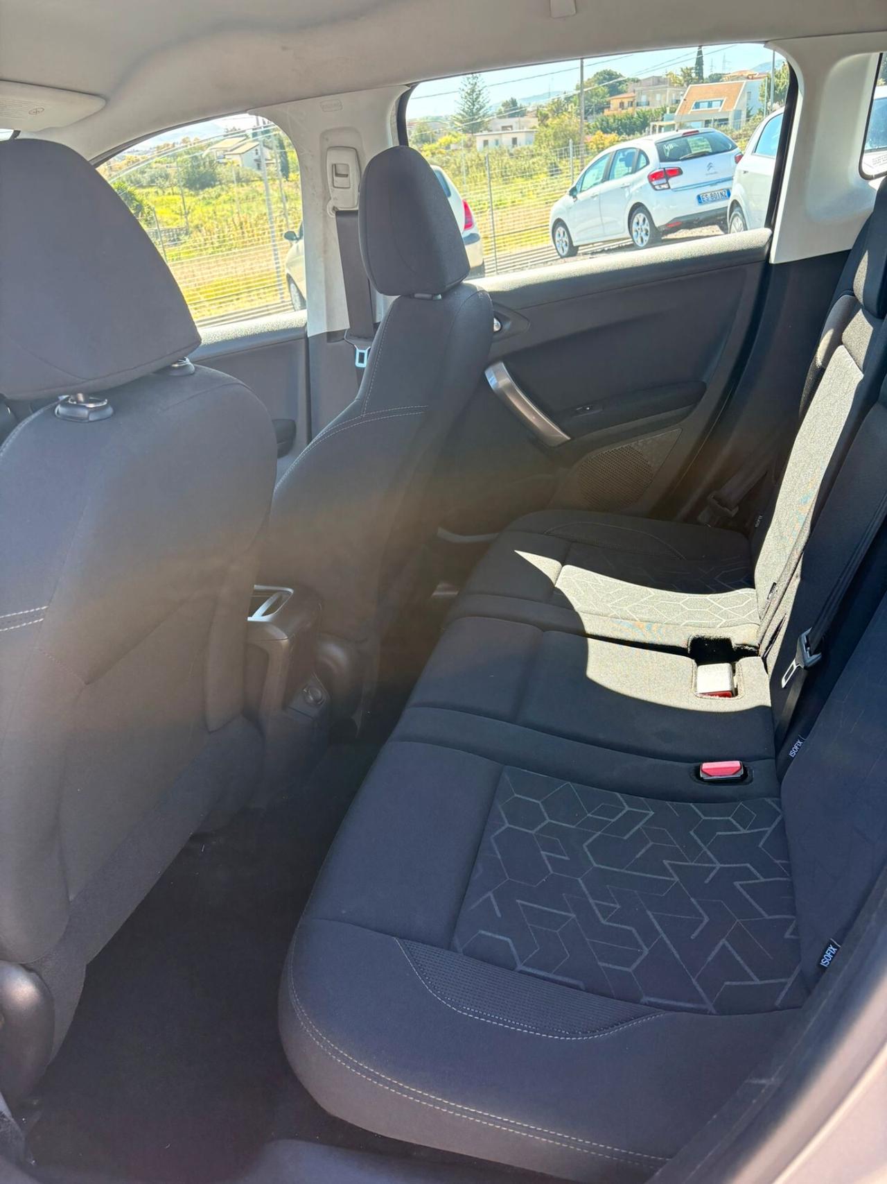 Peugeot 2008 1.4 HDi 68CV Active