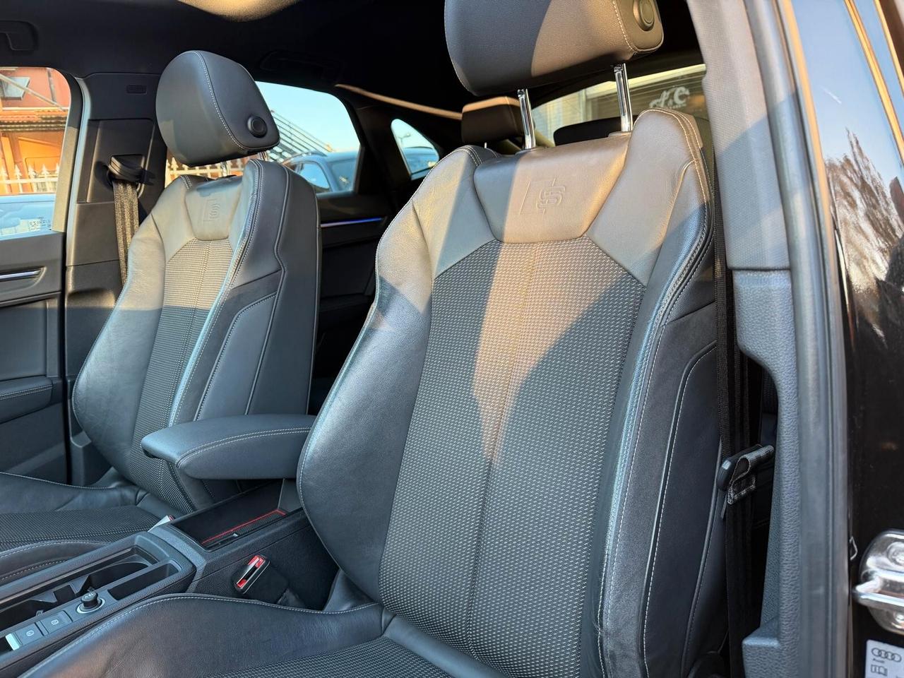 Audi Q3 SPORTBACK S-LINE TETTO