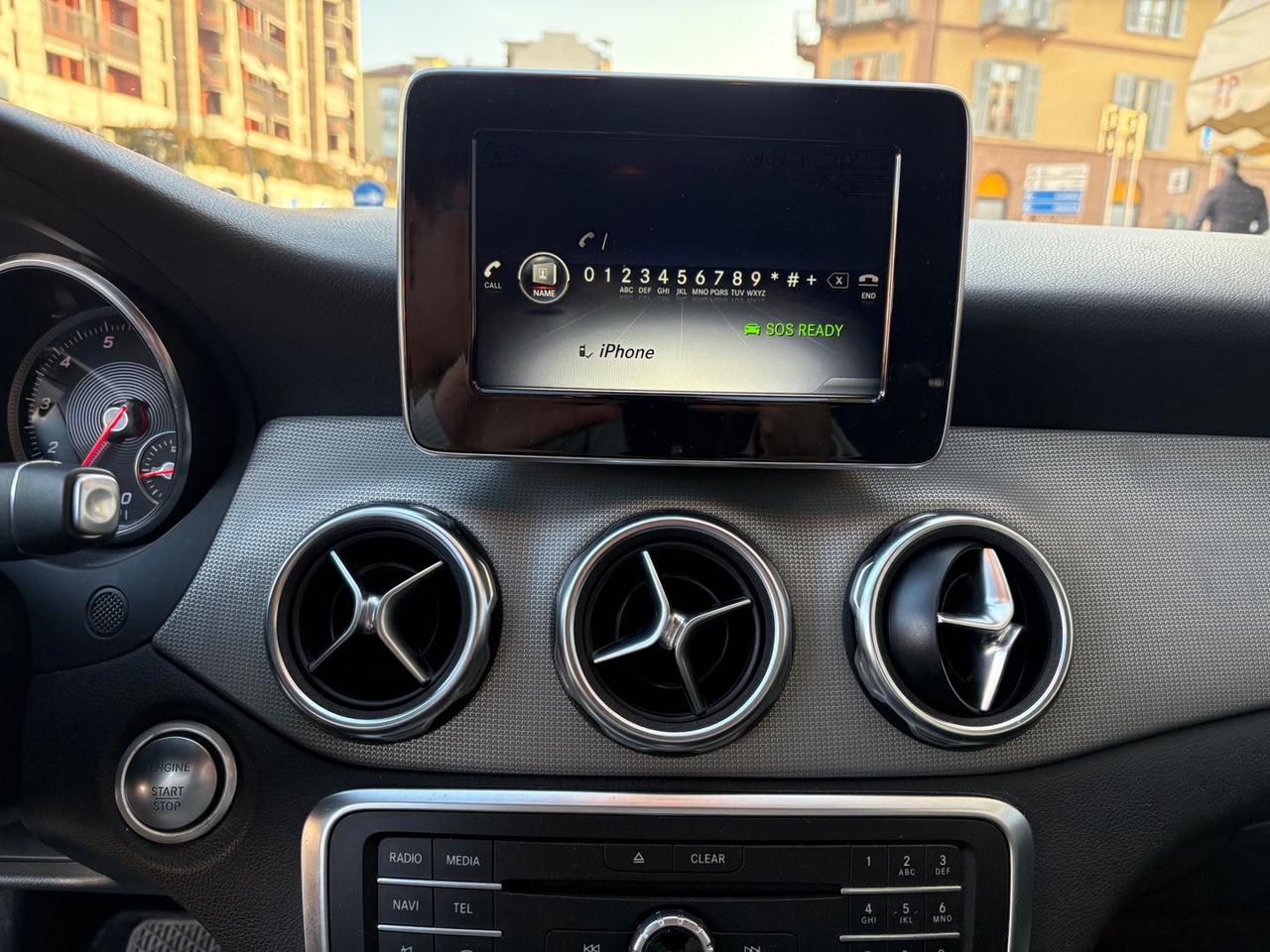 Mercedes-Benz GLA 180 CDI GLA- #8889