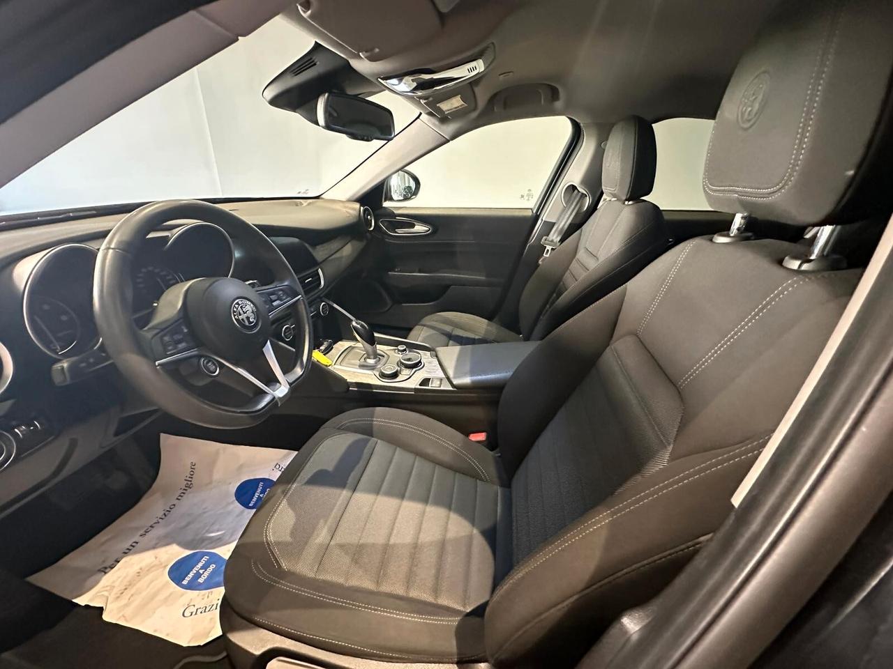 Alfa Romeo Giulia 2.2 Turbodiesel 160 CV AT8 Super