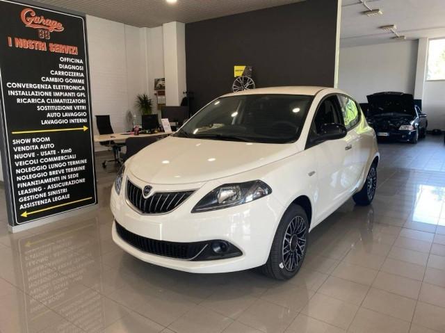 Lancia Ypsilon III 1.0 firefly hybrid Platino s&s 70cv