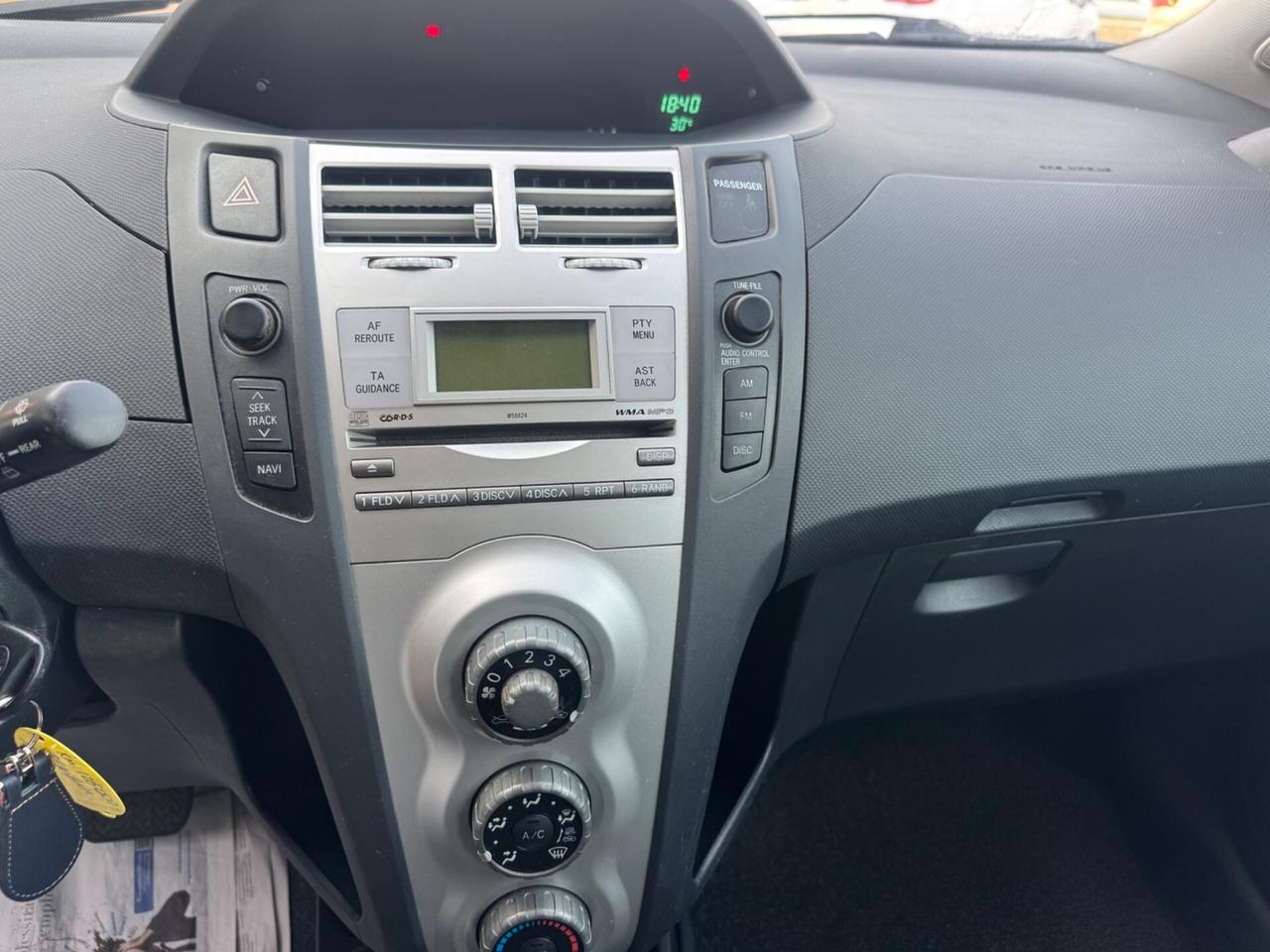 Toyota Yaris Benz automatica