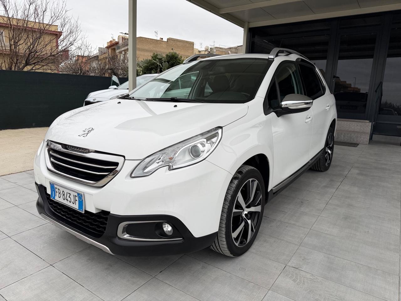 Peugeot 2008 BlueHDi 100 Allure