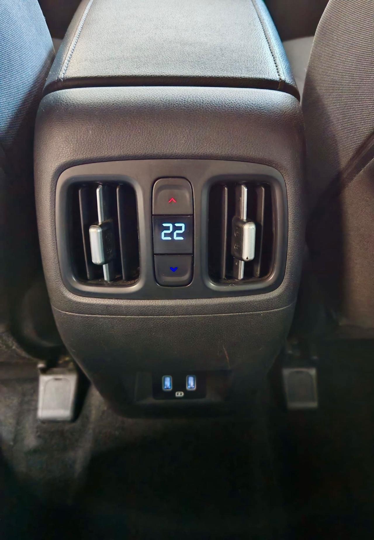 Hyundai Tucson 1.6 T-GDI 180cv Ibrida E6