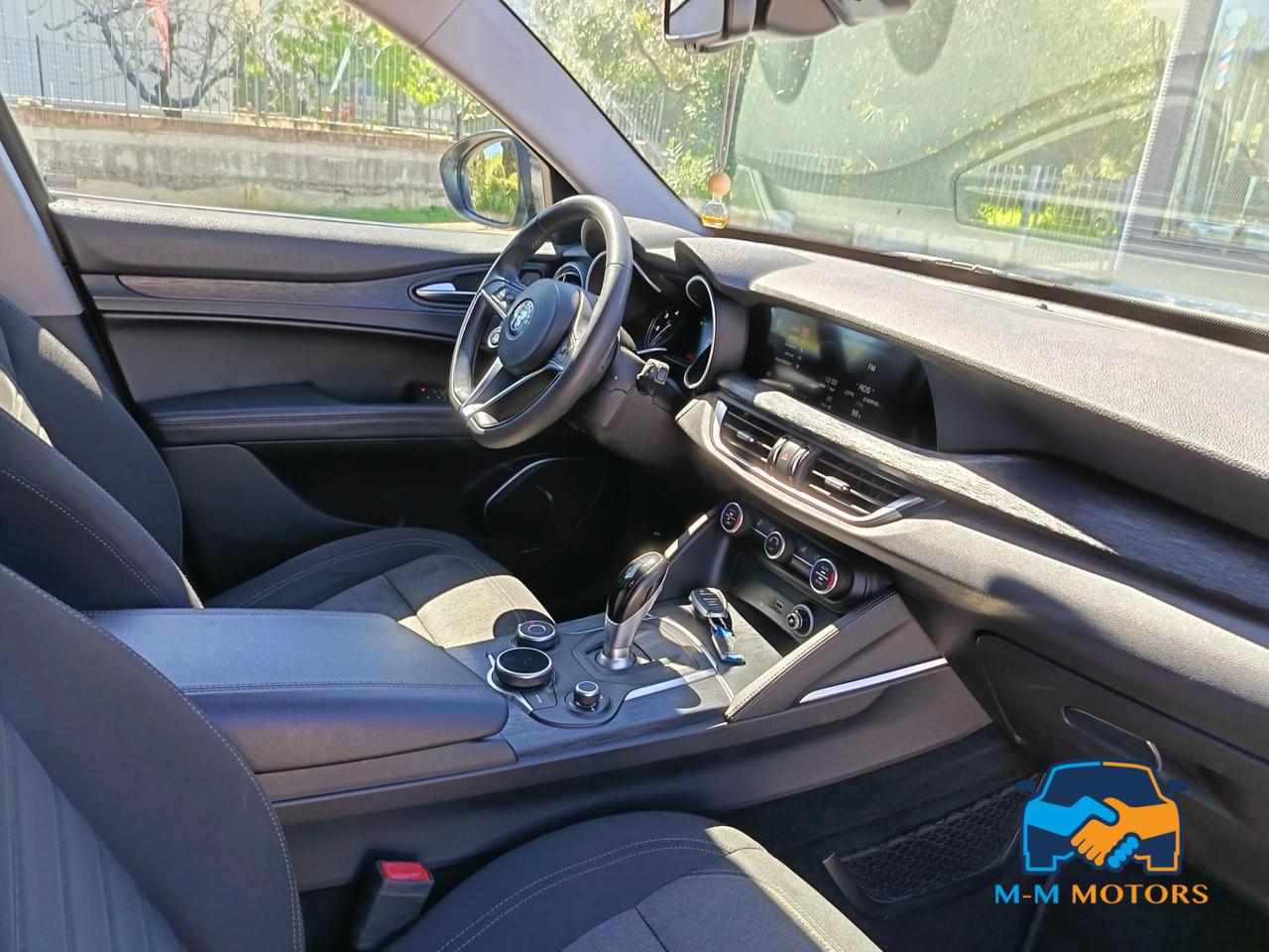 Alfa Romeo Stelvio 2.2 t Business rwd 160cv auto my19