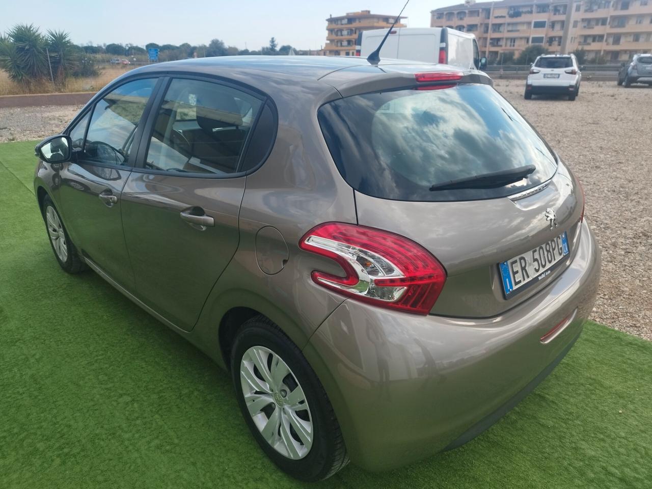 Peugeot 208 1.2 VTi 82 CV 5 porte Access