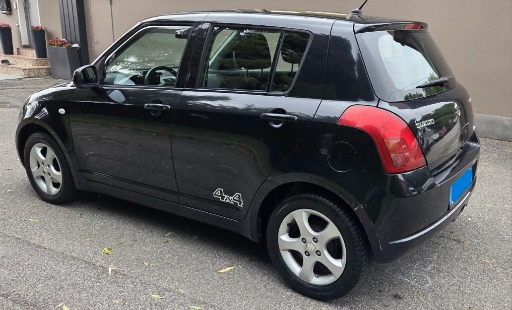 Suzuki Swift 1.3 4x4 5p. GL benzina