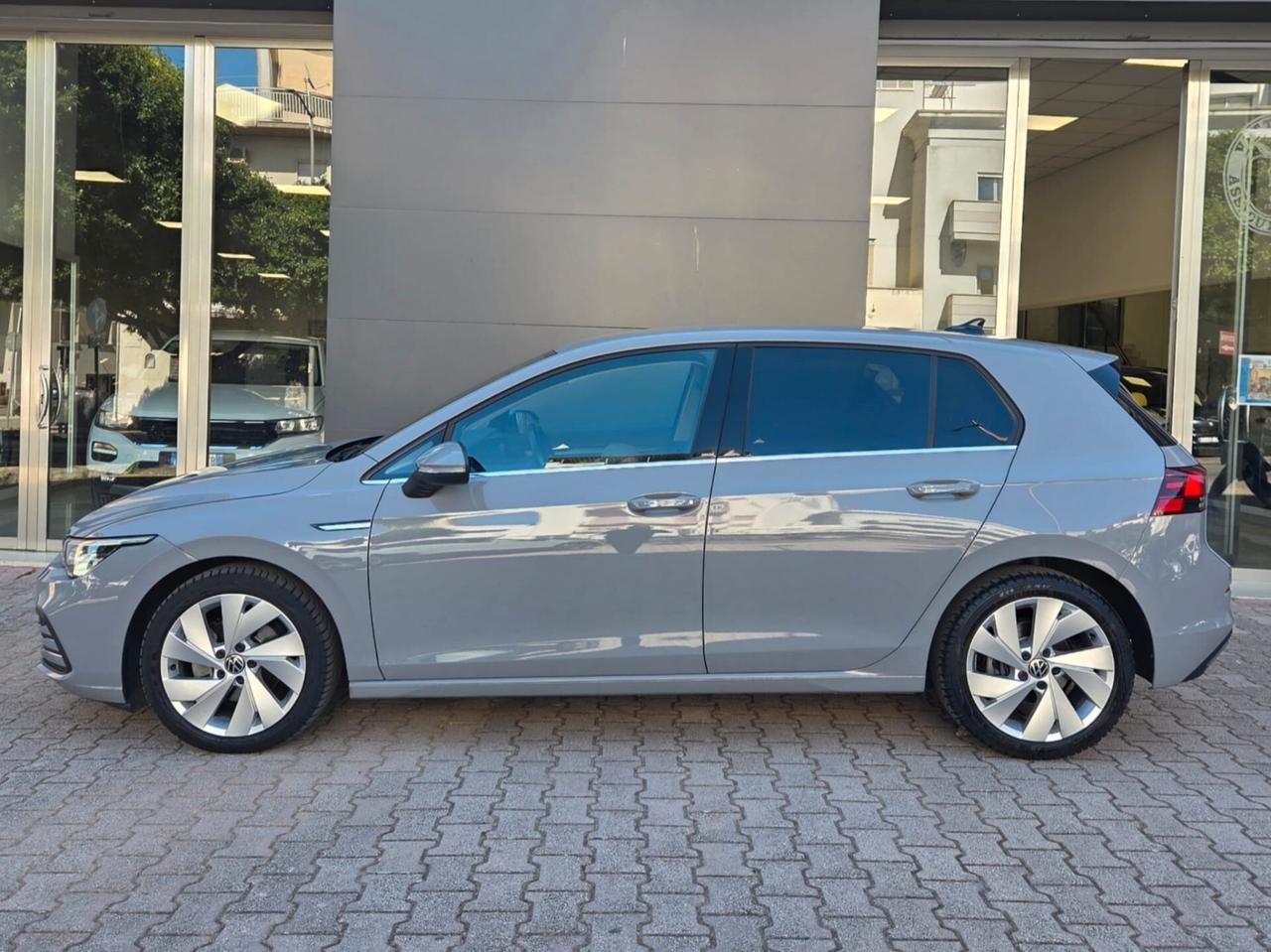 Volkswagen Golf 2.0 TDI 150 CV DSG SCR Style