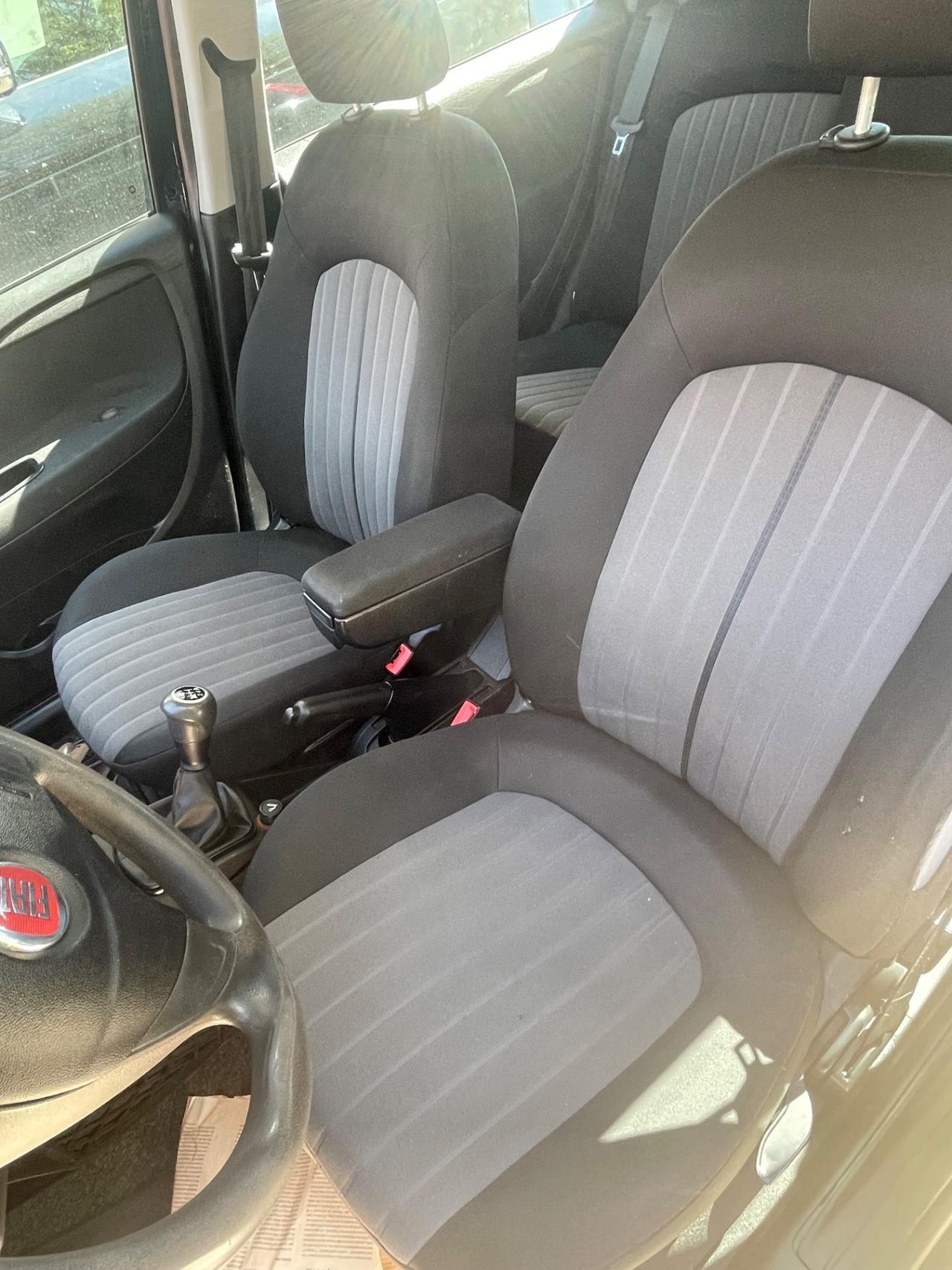 Fiat Punto 1.3 MJT II S&S 95 CV 5 porte Street